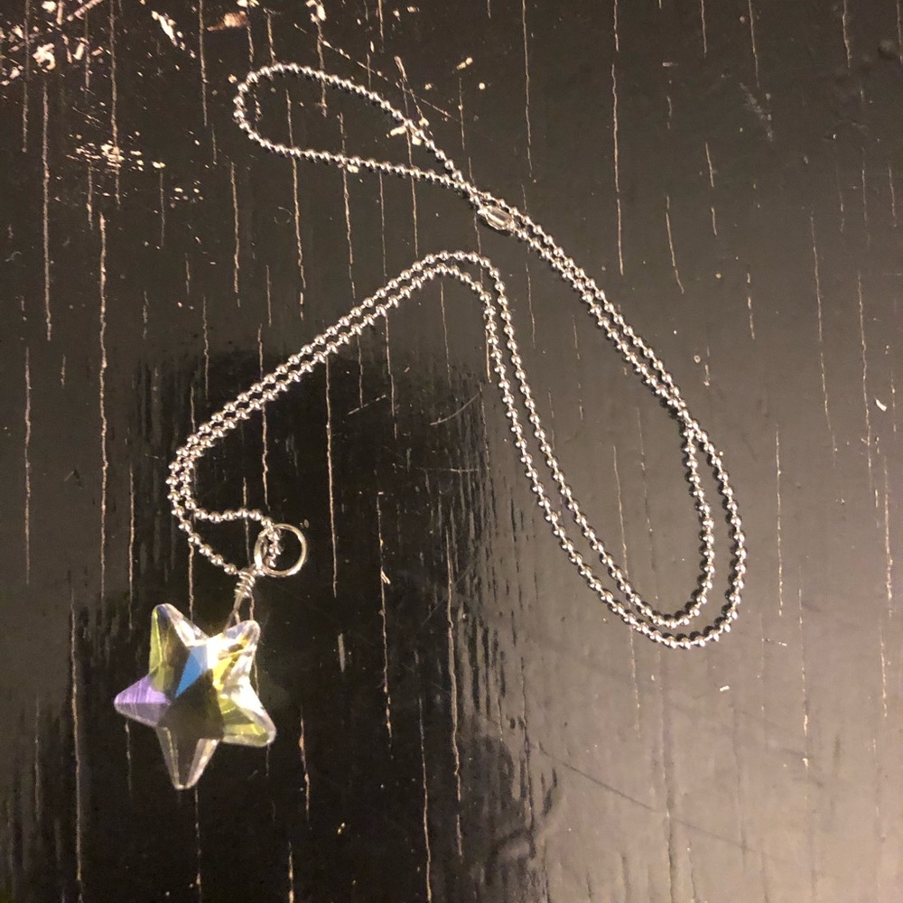 Child size iridescent star necklace